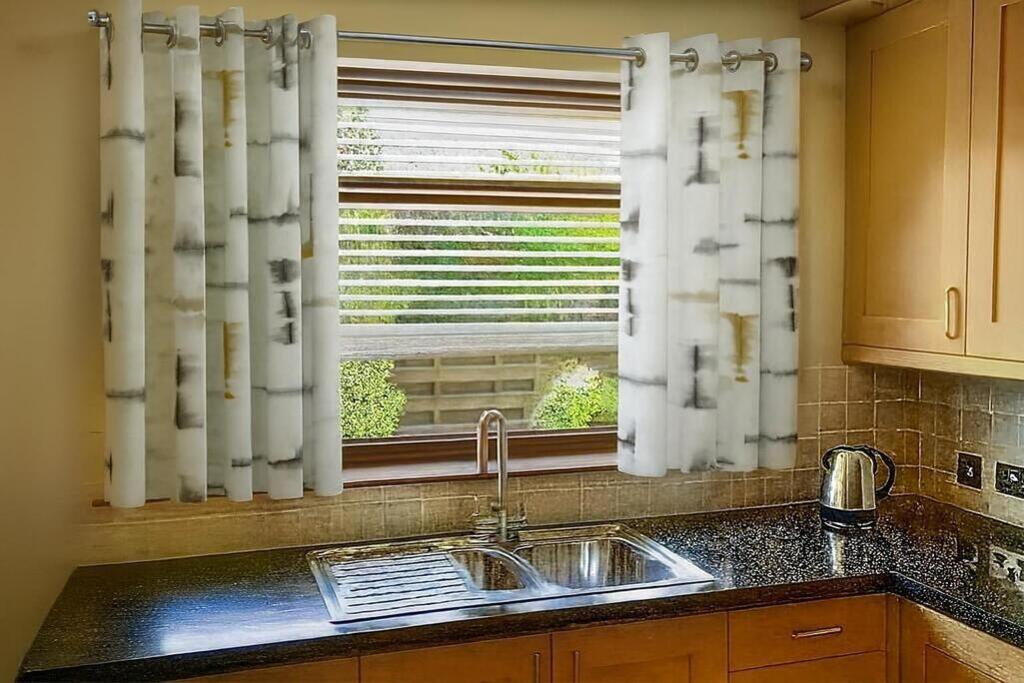 Window decoration showcase